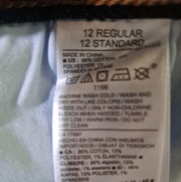 Womans Old Navy Jeans size 12 - Picture 5 of 5